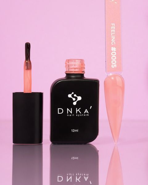 Гель для наращивания и укрепления ногтей DNKa' Pro GeI #05 Feeling (бежево-персиковый), 12 мл DNKA-PGD-05 фото
