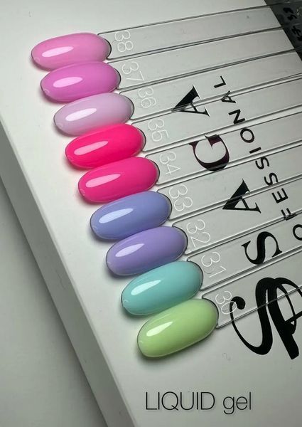 Гель для наращивания и укрепления ногтей SAGA Professional Liquid Gel #28, 15 мл SG-BLIQ-28 фото