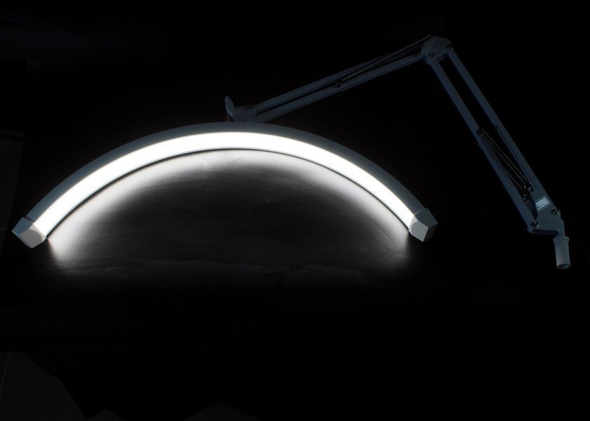 Бестеневая напольная LED-лампа AND на штативе, дуга 58 см, 40 Вт, Белая AND-58-40W фото