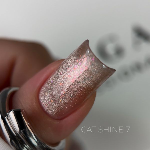 Гель-лак &laquo;котяче око&raquo; SAGA Professional Cat Shine gel polish #7, 9 мл SG-CSHA-07 фото