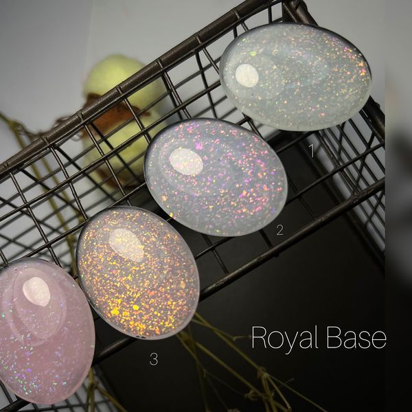 Базовое покрытие с хлопьями юки SAGA Professional Royal Base #1, 9 мл SAGA-ROY-01 фото