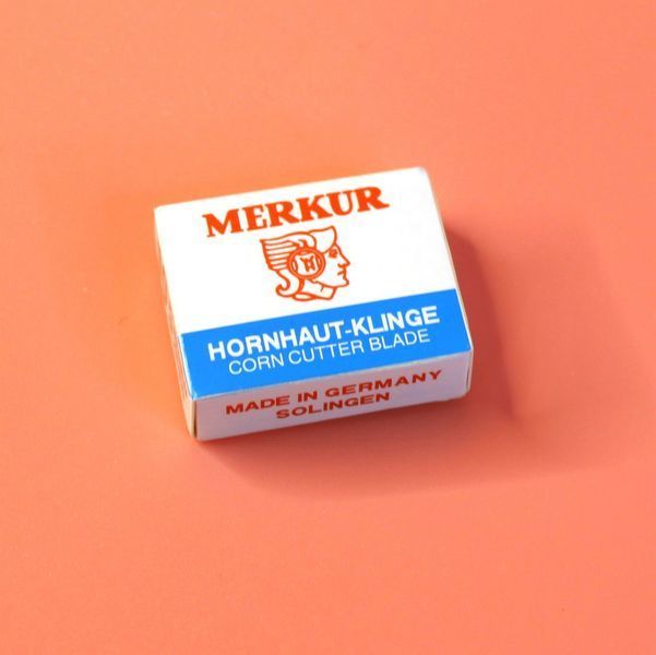 Лезвия педикюрные MERCUR, 100 шт/уп PED-MERCUR-100 фото
