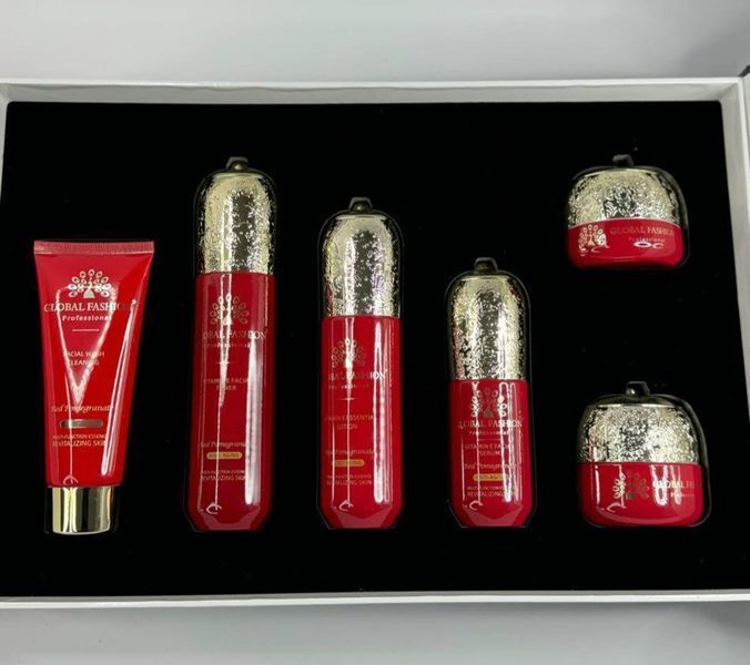 Набір засобів для догляду за обличчям Red Pomegranate Global Fashion ANTI-AGING з вітаміном Е, 6 предметів 24212 фото
