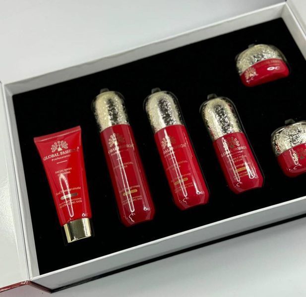 Набір засобів для догляду за обличчям Red Pomegranate Global Fashion ANTI-AGING з вітаміном Е, 6 предметів 24212 фото