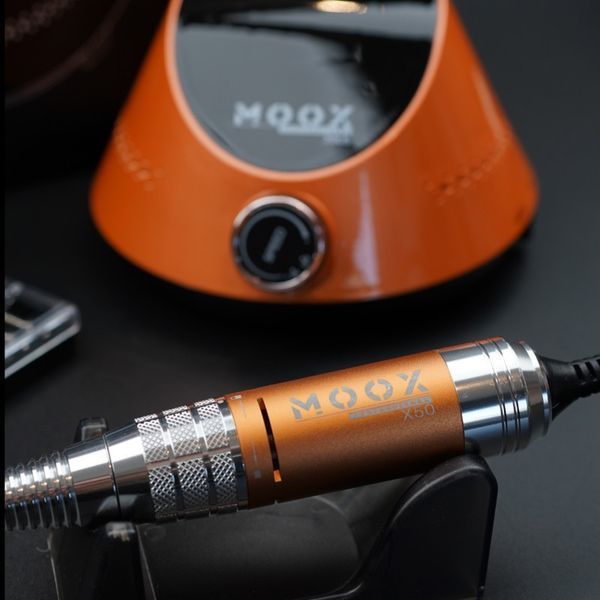 Фрезер для манікюру та педикюру MOOX X 805 55&nbsp;000 об/хв, 80 W, Orange Moox-805-OR фото