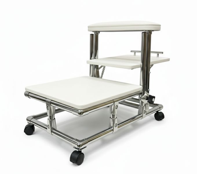 Подставка педикюрная Mr Helix тройная с подиумом на колесиках, Белая MH-PODO4-W фото